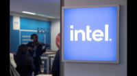 英特尔宣布制造业务将独立运营，股价